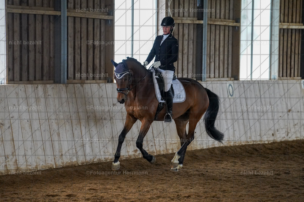 20230518-FAH04751 | Frühjahrsturnier, Landsberg am Lech, 2023, Reitclub Landsberg, Turnierbilder, Fotos Turnier Landsberg, Fotoagentur Herrmann, Turnierfotografen Bayern, Reitsport Fotograf, Pferde Fotograf