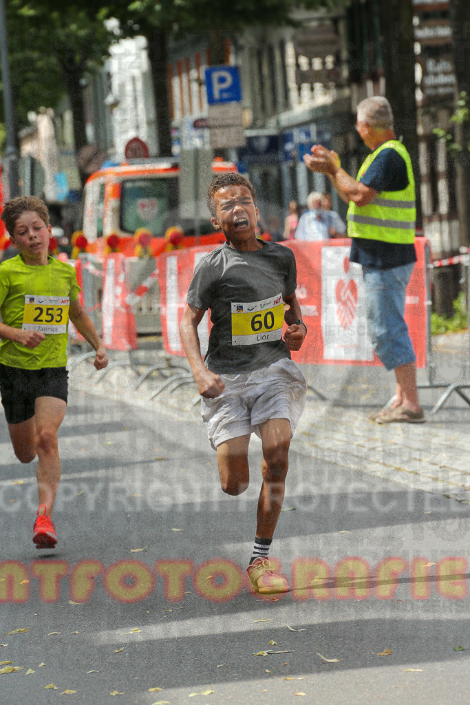 220625_1520_EX1_2919 | Sportfotografie im Rhein-Sieg Kreis, Köln, Bonn, NRW, Rheinland Pfalz, Hessen, etc. Unser Tätigkeitsfeld umfasst den Laufsport vom Volkslauf über den Marathon, Duathlon, Triathon bis zum Ultralauf wie Kölnpfad Ultra oder Schindertrail.