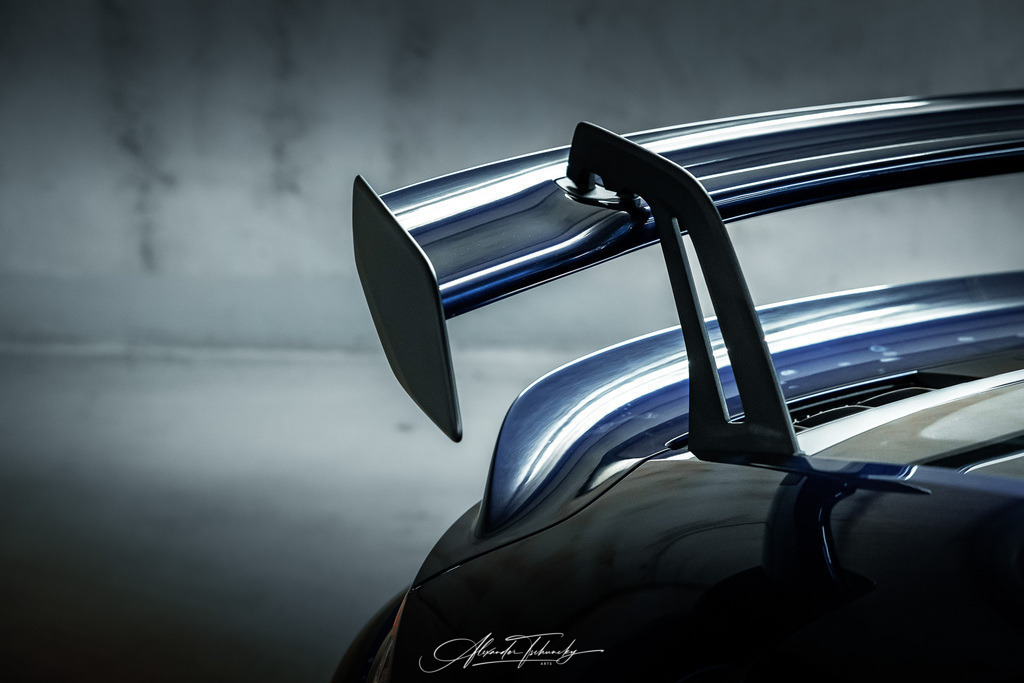 R6PZ3635 _Alexander Tschuncky | Entdecken Sie die faszinierende Welt von Alexander Tschuncky Arts: Kreative Fotografie, atemberaubende Automobilkunst und hochwertiger Bilderdruck. Lassen Sie sich inspirieren! - Realisiert mit Pictrs.com