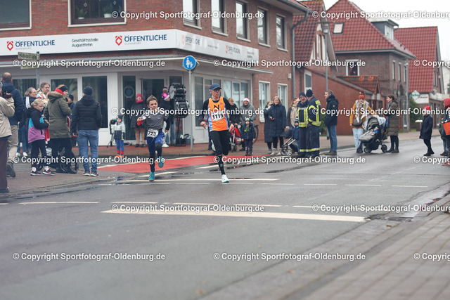 WMLA1468 | Bildershop "Sportfotograf-Oldenburg" mit Fotos von Sportevents in Oldenburg und Umzu. - Realisiert mit Pictrs.com