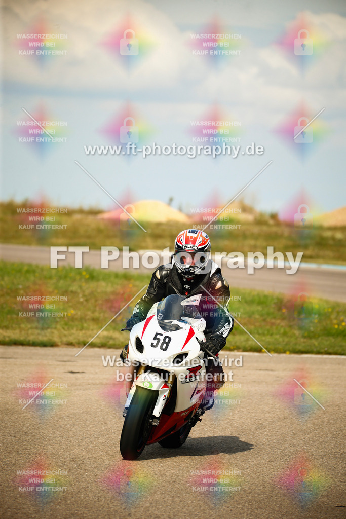 _MOT6237 | Hier findet Ihr Bilder von Touristenfahrten auf der Nürburgring Nordschleife oder von anderen Veranstaltungen die ich besucht habe. Viel Spass beim Durch Schauen 