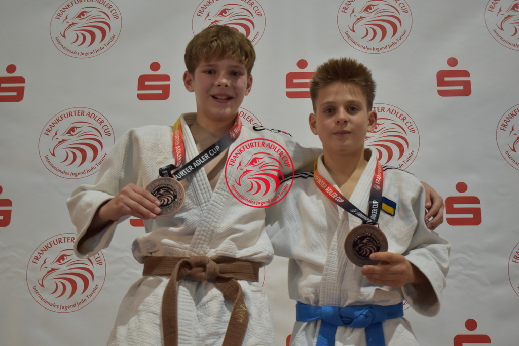 DSC_2635 | Fotos vom Adler Cup - Pictures from Adler Cup

Hier findet Ihr alle Eindrücke und großen Momente der Adler Cup Wochenenden. Here you will find all impressions and great moments of the Adler Cup weekends. - Realisiert mit Pictrs.com