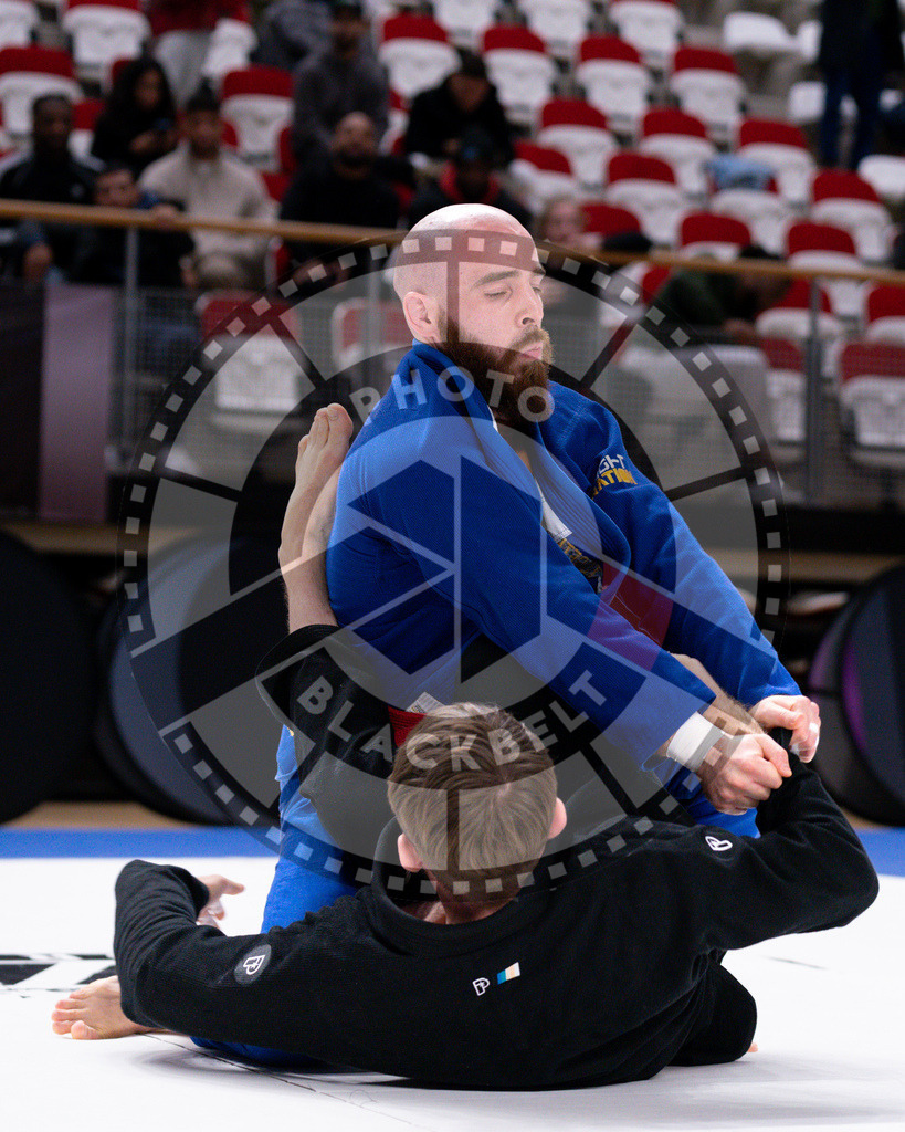 20241013PBB3654 | Athletes compete during the AJP Tour Europe Continental Jiu-Jitsu Amateurs & Masters Championship on October 13, 2024 in Almere near Amsterdam, Netherlands. © Chiara Dazi / photoblackbelt