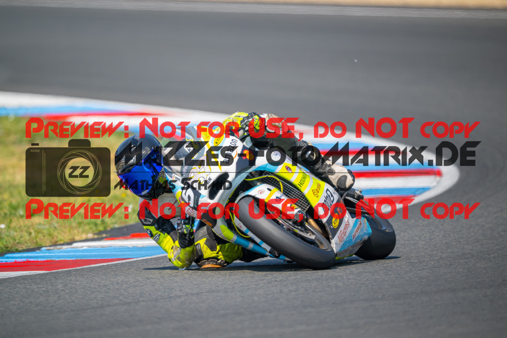 MaZZes-Fotomatrix-20260805-519021 | R1
