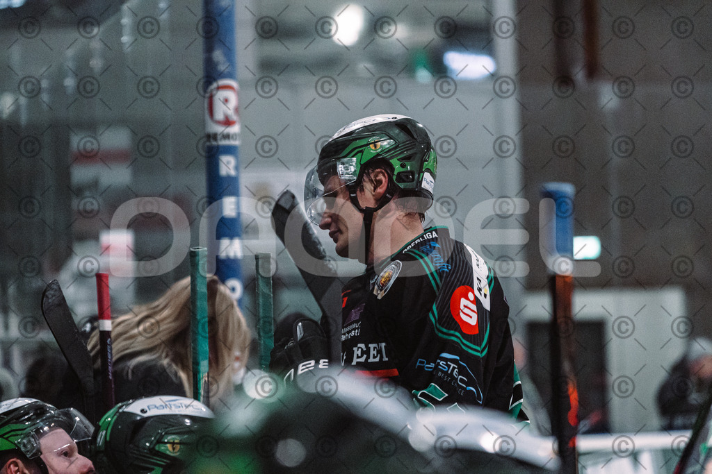 Alligators_vs_Peiting_04_01_2026-108 | Höchstadt Alligators Fotogalerie: Eishockey-Action aus Franken. Professionelle Spielfotos, Portraits & Stadionbilder zum Download. Jetzt entdecken! - Realisiert mit Pictrs.com