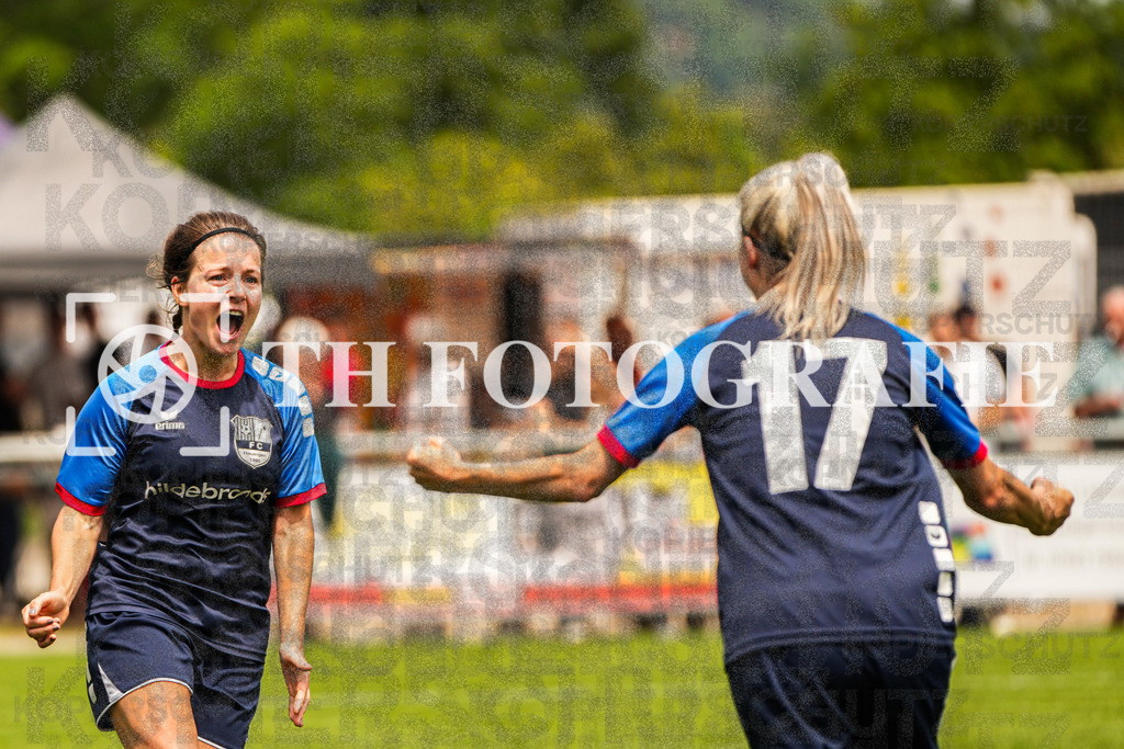 GER, FC Hauingen - SV Waldhaus, Frauen-Fussball, Rothaus Bezirkpokal, Finale, Saison 2024/2025, 29.05.2025 | GER, FC Hauingen - SV Waldhaus, Frauen-Fussball, Rothaus Bezirkpokal, Finale, Saison 2024/2025, 29.05.2025Foto: TH Fotografie/Alessio Bosco
