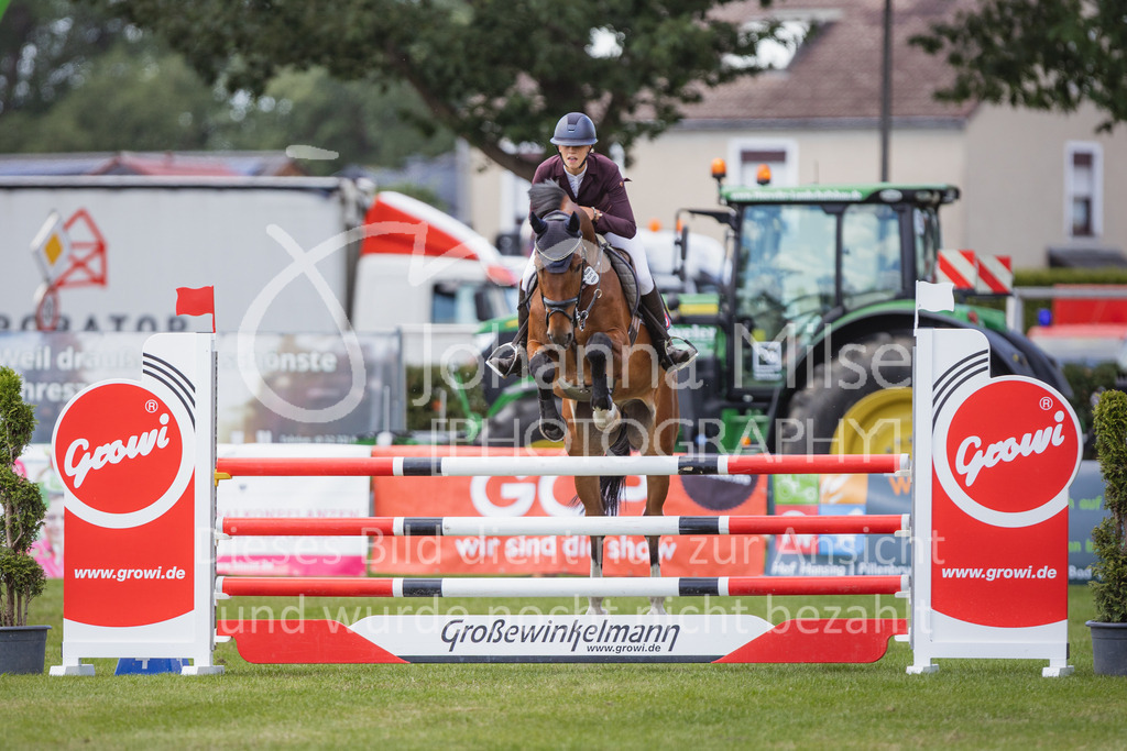 220716_LC_Punkte-L2-307 | Deine schönsten Turniermomente als professionelle Fotos! Entdecke hochwertige Pferdesport-Fotografie im Online-Shop. Jetzt Fotos finden & bestellen!