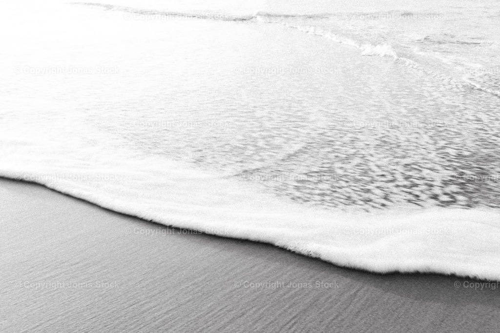 Swash | Where the ocean meets land.  - Realisiert mit Pictrs.com