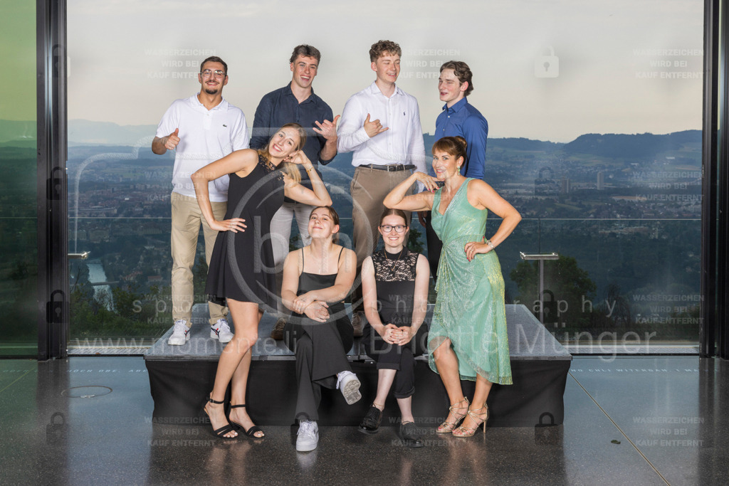 FeusiDiplomfeier_R5OO3038 | Brigitte Münger / bmsportphotography - Realisiert mit Pictrs.com