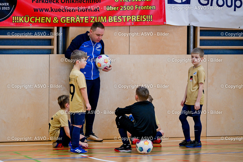 ASVÖ_ Fussballturnier SV Gallneukirchen_ 09.02.2025-3 | 09.02.2025, Gallneukirchen, AUT, ASVÖ, Fussball Nachwuchs Hallenturnier 2025, SV Gallneukirchen im Bild Teilnehmer U 9©Harald Dostal / fodo.media - Realisiert mit Pictrs.com
