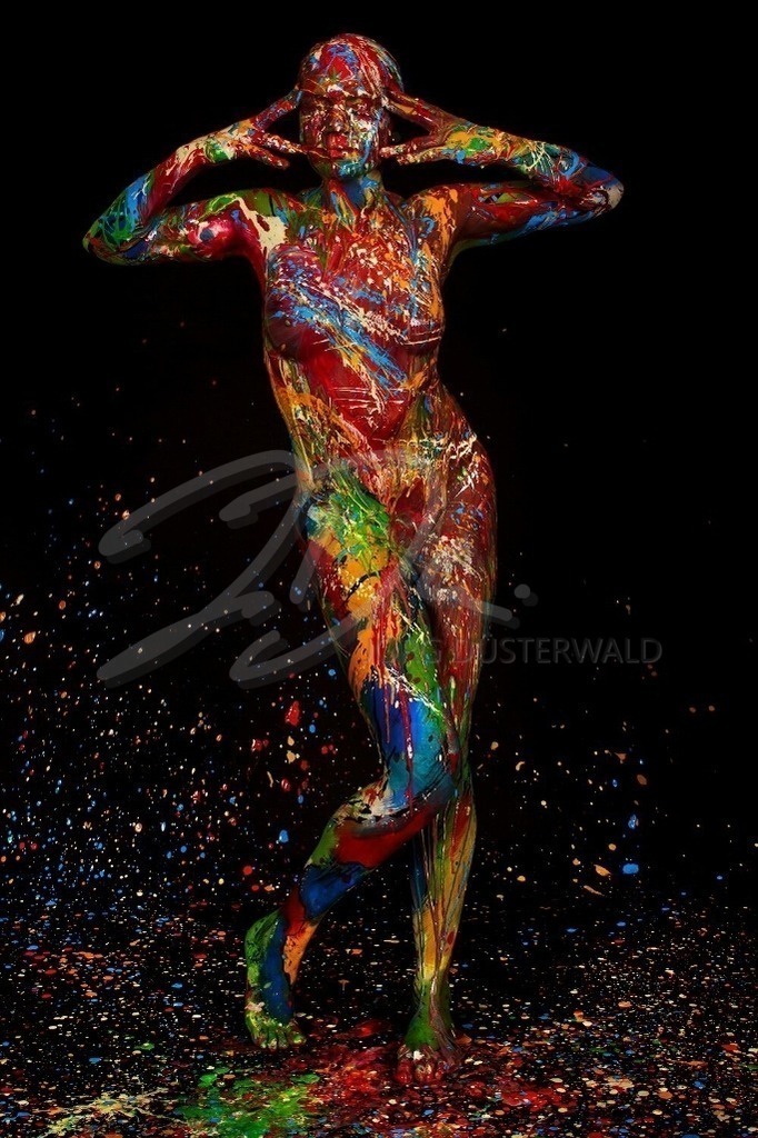 BodyArt-COLOURMIXSPLASH_8478 | #001 | Modell: Christina | Foto: Frank Schneider - Realisiert mit Pictrs.com