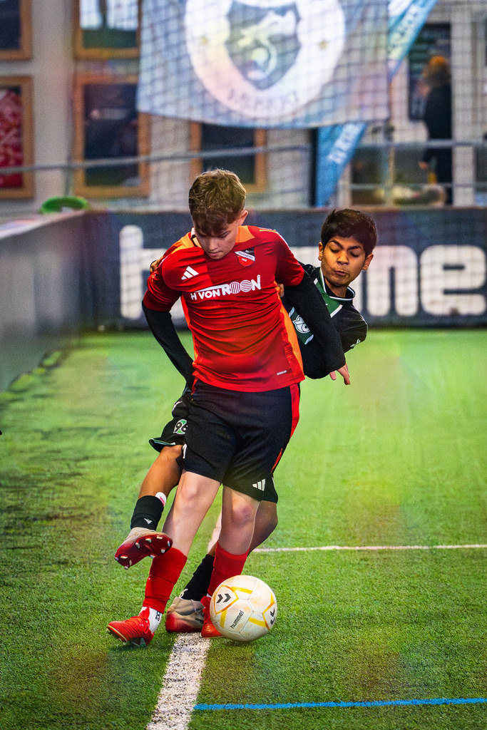 _BLR8954 | Professionelle Fußball- und Sportfotografie. Spielbilder online ansehen und kaufen – Einzelbilder oder komplette Galerien in hoher Qualität. - Realisiert mit Pictrs.com