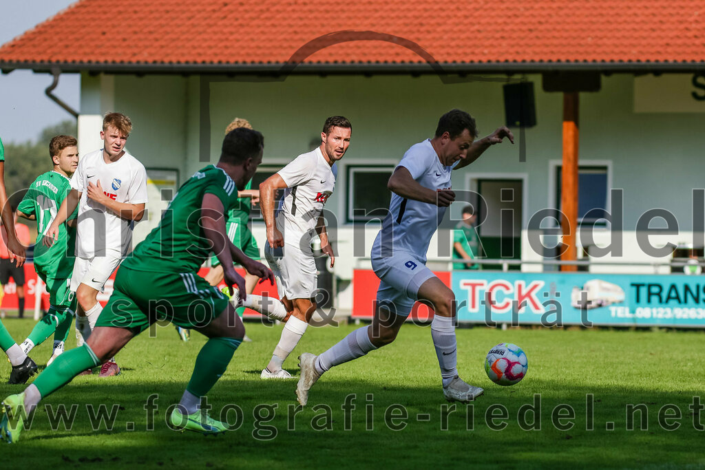 2023-09-10_058_SV_Eichenried_gegen_FC_Eitting | Eichenried, Deutschland, 10.09.2023:
Fußball, Kreisliga 2023 / 2024, 8. Spieltag, SV Eichenried gegen FC Eitting, Endergebnis: 1:2

Foto: Christian Riedel / fotografie-riedel.net