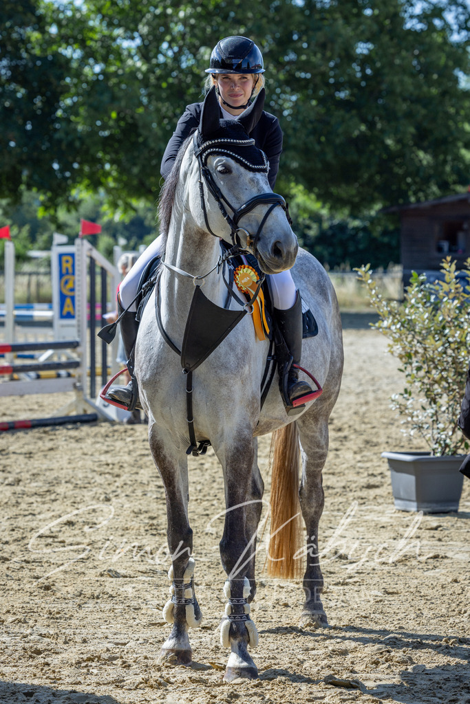 20260704-_3LI7256 | Tierfotografie Pferde, Hunde, Katzen, Haustiere.
Turnierfotografie Reitturniere, Reiten, Springreiten, Dressur in Hanau, dem Main-Kinzig-Kreis und dem Rhein-Main- Gebiet um Frankfurt