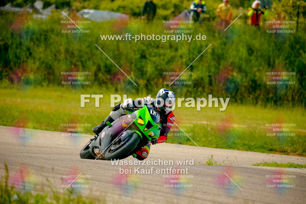 _MOT0902 | Hier findet Ihr Bilder von Touristenfahrten auf der Nürburgring Nordschleife oder von anderen Veranstaltungen die ich besucht habe. Viel Spass beim Durch Schauen 