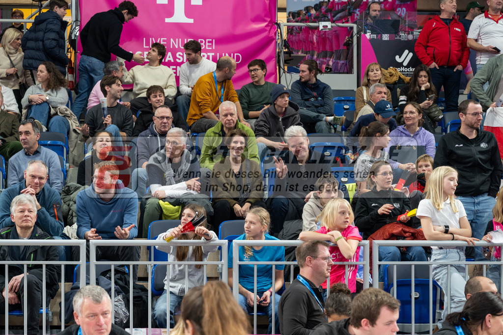 Halle EM Finale _ Siegerehrung 11.1.26 SG kl-5565 | Hockey,Sport,Fieldhockey,1.Bundesliga,2.Bundesliga,Sportfotografie,Shop,Sportphotography,Feldhockey,Hockeyliga