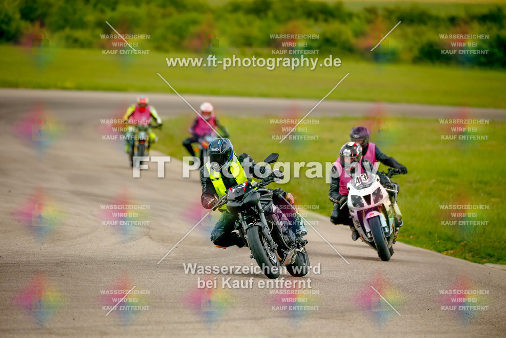 _MOT2388 | Hier findet Ihr Bilder von Touristenfahrten auf der Nürburgring Nordschleife oder von anderen Veranstaltungen die ich besucht habe. Viel Spass beim Durch Schauen 