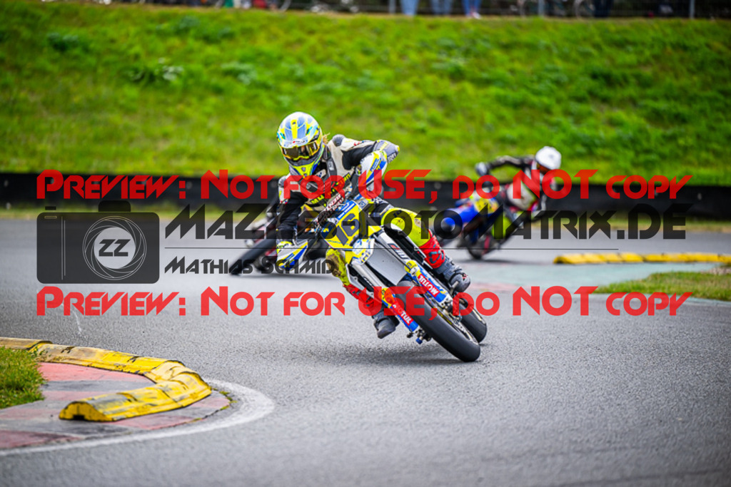 MaZZes_FotoMatrix_231001_9782 | S1