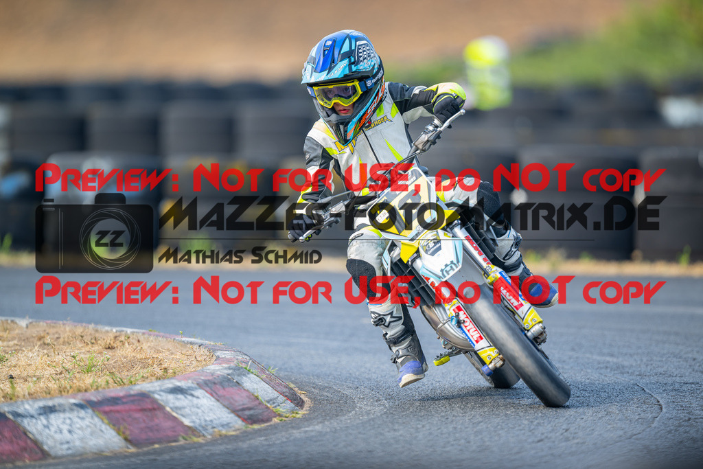 MaZZes-Fotomatrix-20260816-616990 | ROOKIES