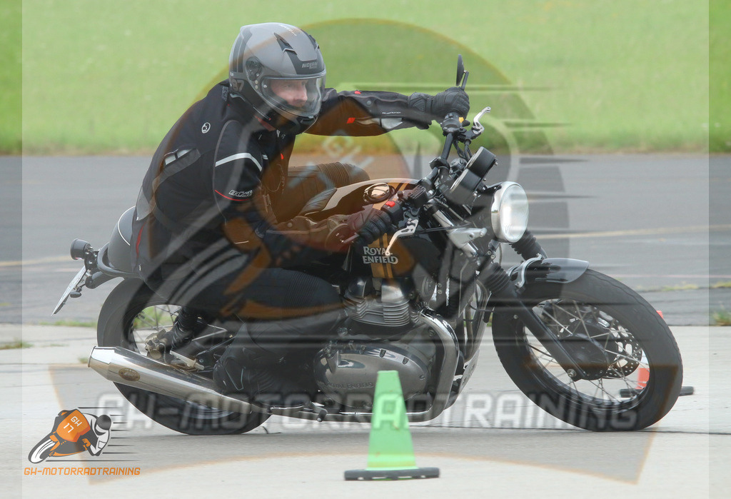 IMG_0378 | gh-motorradtraining-foto.de - Realisiert mit Pictrs.com
