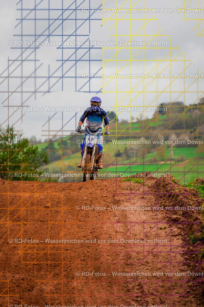 4 Lauf Mernes-1480 | Sportfotografie von RO-Fotos: Motorsport, Motocross, Enduro, Laufveranstaltungen und Triathlon. Professionelle Fotos von Sportlern und Events. - Realisiert mit Pictrs.com