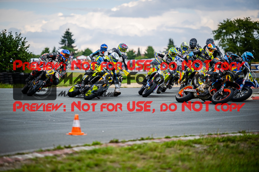 MaZZes_FotoMatrix_220904_4591 | S1