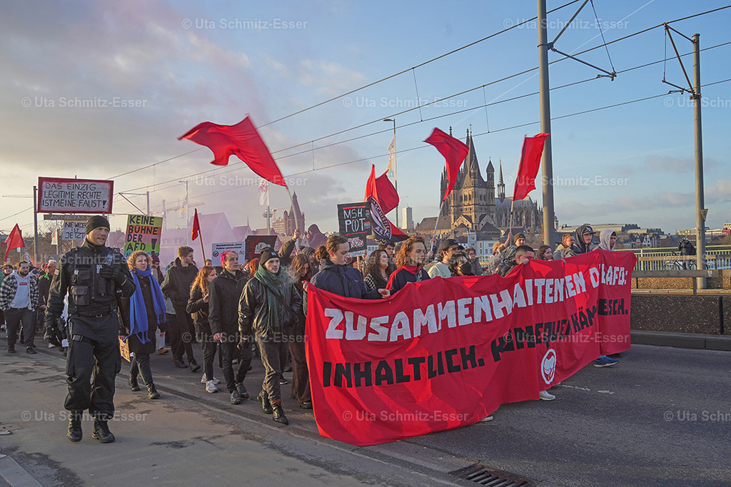 gegen-rechts_10 | CEUS Design - Realisiert mit Pictrs.com