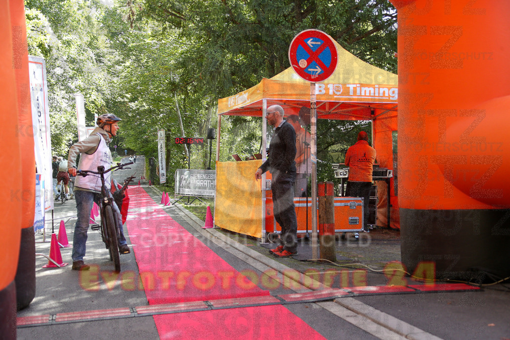 250914_1317_EX1_3723 | Sportfotografie im Rhein-Sieg Kreis, Köln, Bonn, NRW, Rheinland Pfalz, Hessen, etc. Unser Tätigkeitsfeld umfasst den Laufsport vom Volkslauf über den Marathon, Duathlon, Triathon bis zum Ultralauf wie Kölnpfad Ultra oder Schindertrail.