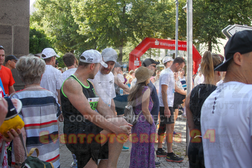 250621_0955_EV4_3369 | Sportfotografie im Rhein-Sieg Kreis, Köln, Bonn, NRW, Rheinland Pfalz, Hessen, etc. Unser Tätigkeitsfeld umfasst den Laufsport vom Volkslauf über den Marathon, Duathlon, Triathon bis zum Ultralauf wie Kölnpfad Ultra oder Schindertrail.