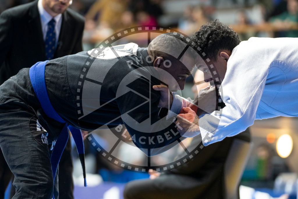 20240121PBB5255 | Fighters compete during the second day of the IBJJF European Championship in Paris, France, on January 21, 2024.