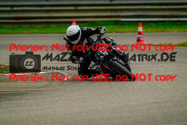 MaZZes_Fotomatrix_20241003_6007705_2497-2 | ROT