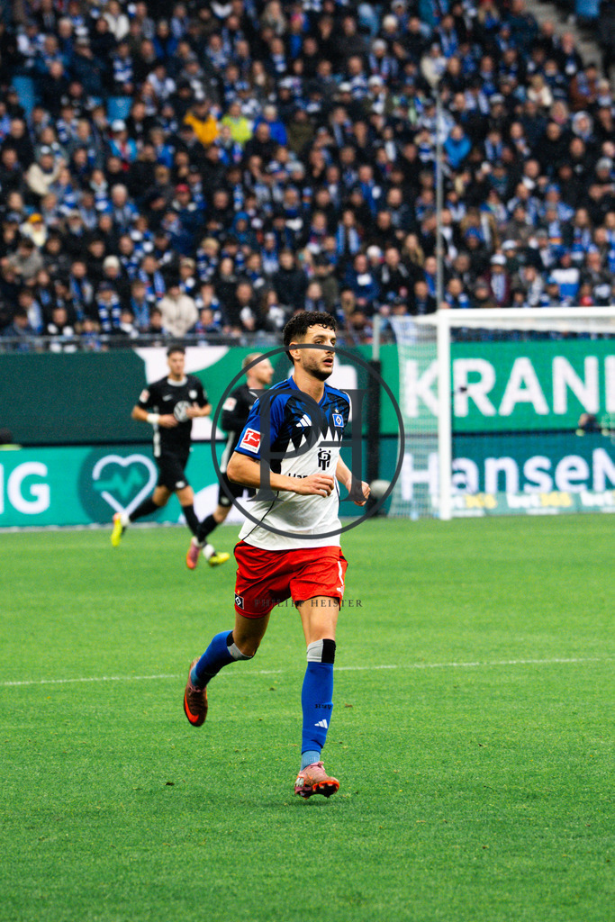 Spieltag 8 HSV - VFL Wolfburg_SC-14 | Philipp-Heist - Realisiert mit Pictrs.com