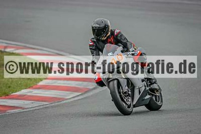 spof8667 | Professionelle Fotos von Sportveranstaltungen, aber auch Hochzeiten und anderen Events. - Realisiert mit Pictrs.com