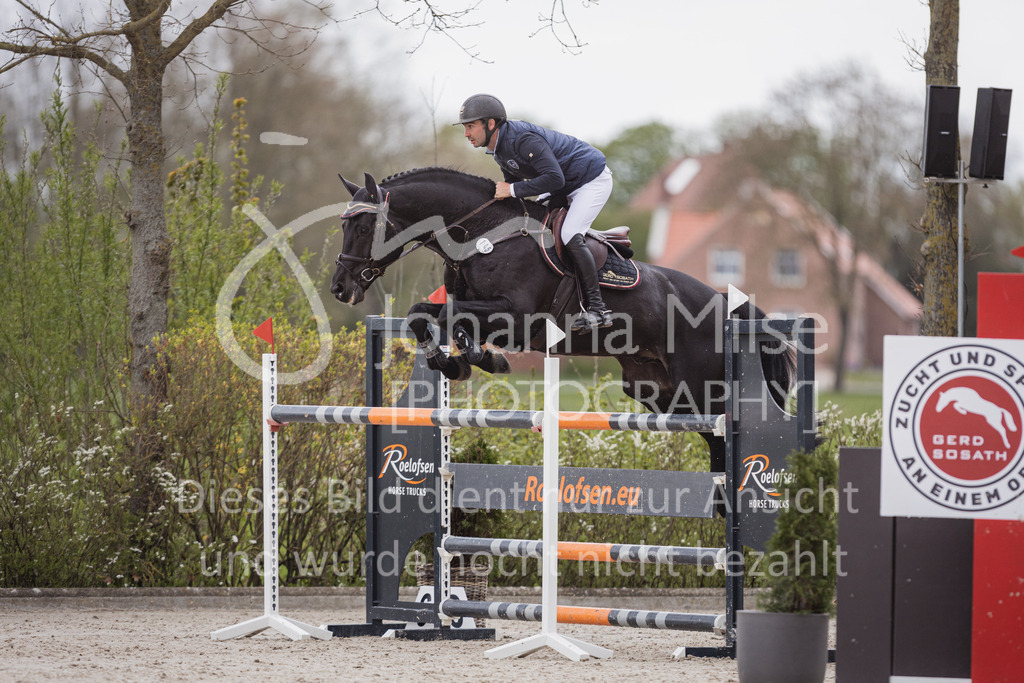 230427_HofSosath_2Ph-M2St-148 | Deine schönsten Turniermomente als professionelle Fotos! Entdecke hochwertige Pferdesport-Fotografie im Online-Shop. Jetzt Fotos finden & bestellen!