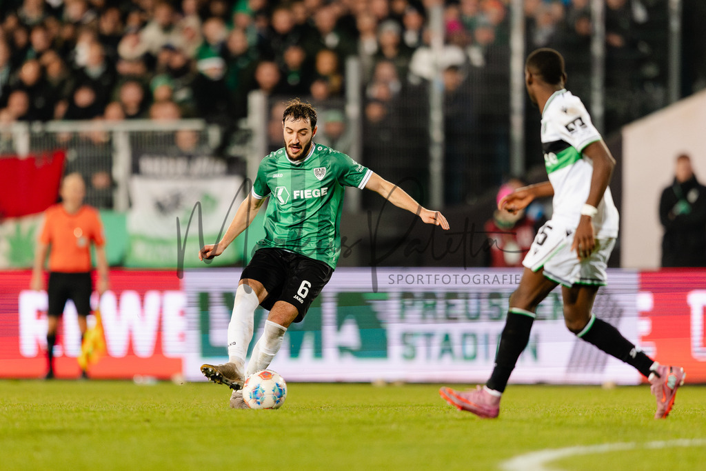 2. Bundesliga, Saison 2025/26, 15. Spieltag: SC Preußen Münster - Hannover 96 | Münster, 05.12.2025: 2. Bundesliga, 15. Spieltag, SC Preußen Münster gegen Hannover 96 im LVM-Preußenstadion in Münster. Foto: sportfotografie.ms | Markus Paletta - Realisiert mit Pictrs.com