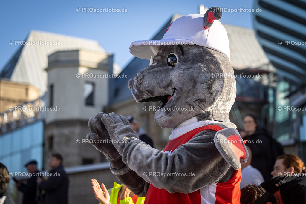 44. Kölner Brückenlauf; Koeln, 14.09.25 | Impressionen vom 44. Kölner Brückenlauf am 14.09.25 am Schokoladenmuseum in Koeln. Foto: BEAUTIFUL SPORTS/Leah Kohring
