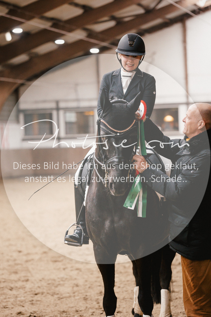 3I6A9117 | Stimmungsvolle Portraits und Reitsportfotografie im Ruhrgebiet und im Münsterland.

Pferdefotografie, Hundefotografie, Tierfotografie, Reportagen, Portraits von Tier und Mensch, Turnierfotografie in Bochum, Recklinghausen, Marl, Haltern am See, Dülmen.. - Realisiert mit Pictrs.com
