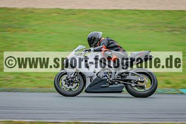 spof8699 | Professionelle Fotos von Sportveranstaltungen, aber auch Hochzeiten und anderen Events. - Realisiert mit Pictrs.com