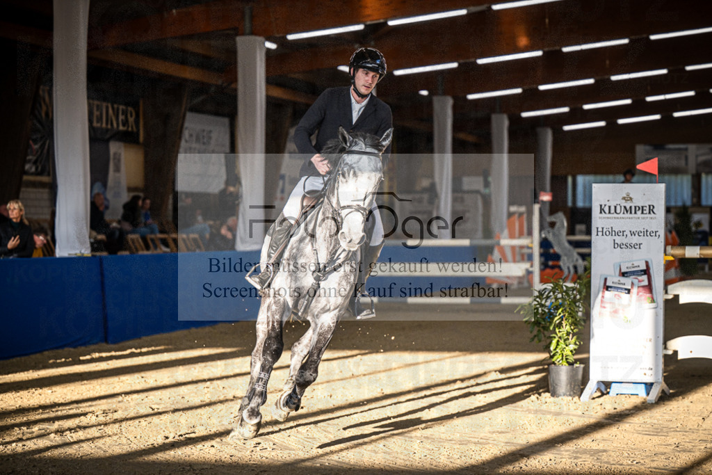 DOS_3161 | Entdecke hochwertige Reitturnierfotos von Foto Oger. Professionell, emotional und authentisch – jetzt Lieblingsmomente im Shop bestellen.Deutschlandweite Turnierfotografie. - Realisiert mit Pictrs.com