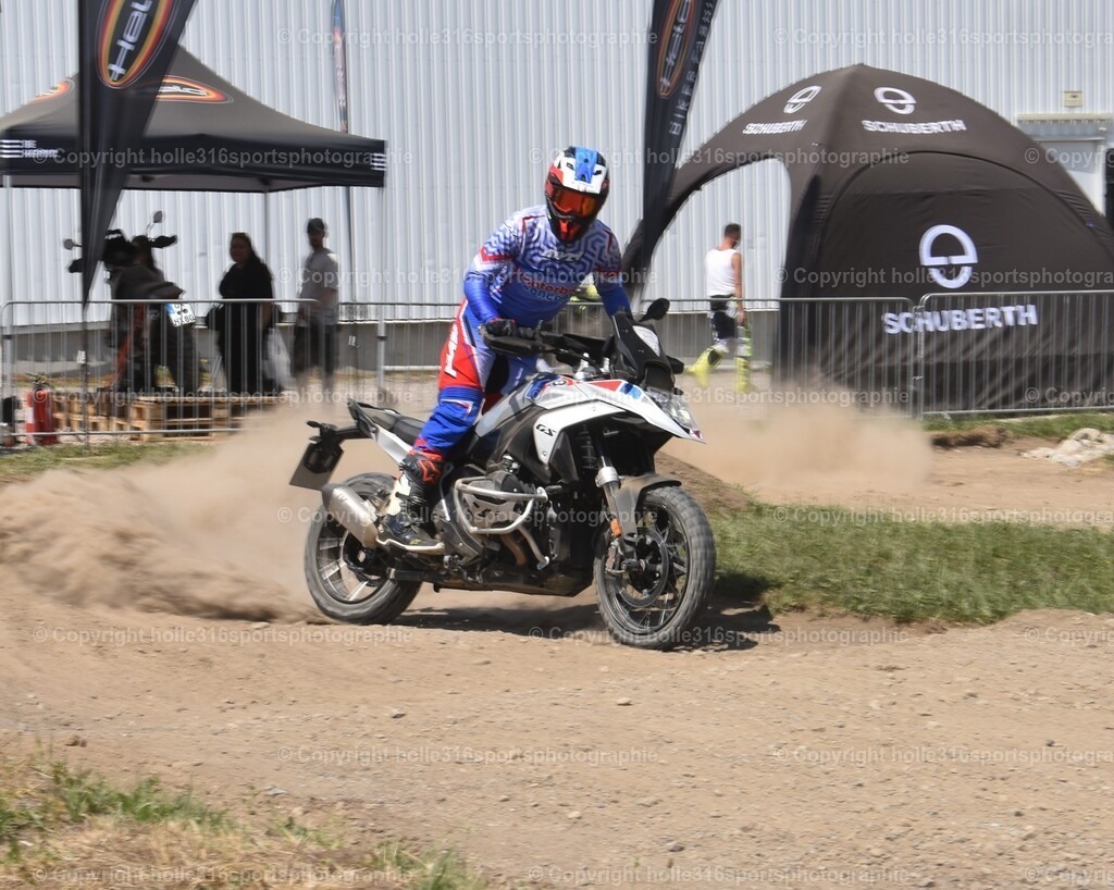 DSC_0282 | Sportfotografie , Motorsport, Motoross, Reitsport, Mointainbike, Enduro,
Landschaft , Outdoor, Eventfotografie, Landschaft, Bilder online bestellen - Realisiert mit Pictrs.com
