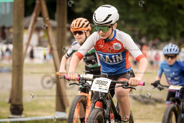 Swiss Bike Cup 2026 - Leysin | Bilder vom Swiss Bike Cup 2026 in Leysin (VD). Das Rennen der Mädchen und Buben der Kategorie U11Fotograf: ChristianMeier.photography - Realisiert mit Pictrs.com