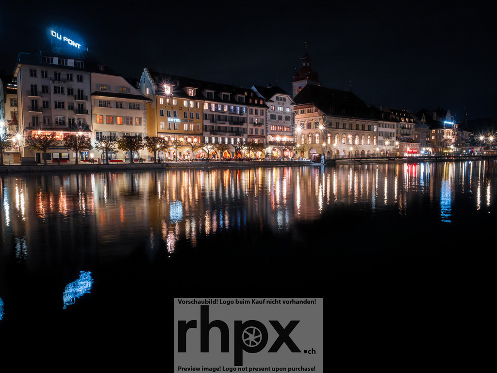 Herbst in Luzern | Stimmungsvolle Fotokunst aus Luzern. Erlebe den Pilatus, den See und die Stadt Luzern in exklusiven Aufnahmen in der Fotogalerie & Shop. - Realisiert mit Pictrs.com