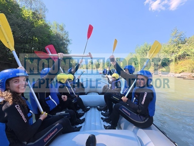 DJI_20260813164734_0005_D | Bestelle die Bilder deines Berg- oder Wasser-Abenteuers mit Mountain Sports bequem von zu Hause aus direkt über unseren Online Fotoshop von pictrs.com. - Realisiert mit Pictrs.com