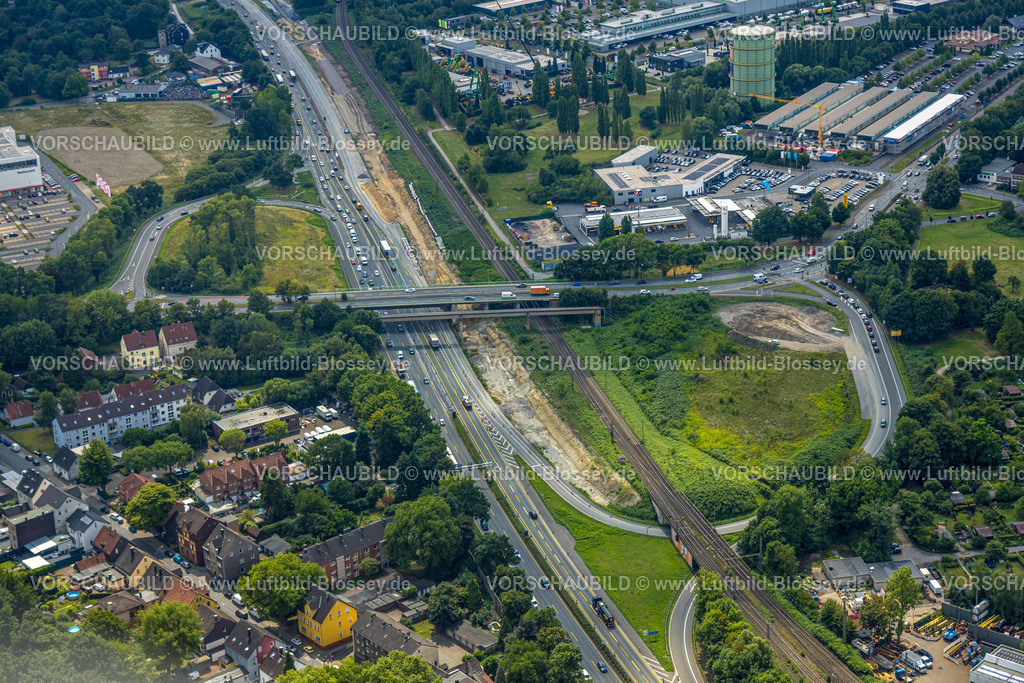 Herne250703015A43 | Luftbild, Großbaustelle Autobahnkreuz Herne mit Tunnelbau, Autobahn A43 zwischen Recklinghausen Emscher- und Rhein-Herne-Kanal Überführung und Abfahrt Bochum Riehmke , Autobahn A42, Baukau-West, Herne, Ruhrgebiet, Nordrhein-Westfalen, Deutschland