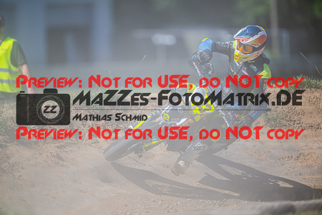 MaZZes_FotoMatrix_220702_4558 | S1