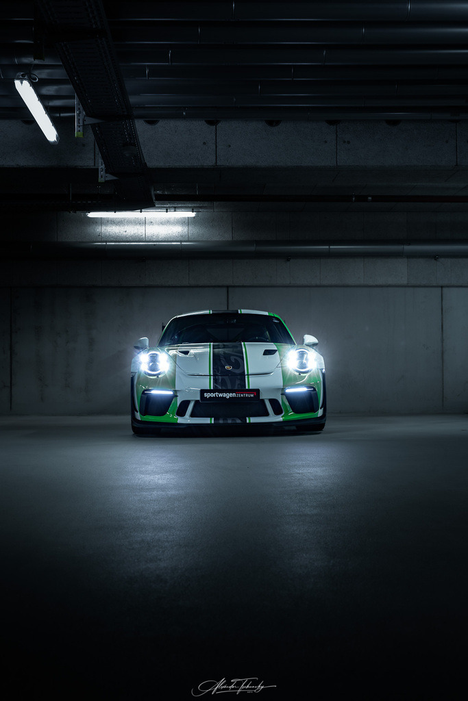 R6AT0297 _Alexander Tschuncky | Entdecken Sie die faszinierende Welt von Alexander Tschuncky Arts: Kreative Fotografie, atemberaubende Automobilkunst und hochwertiger Bilderdruck. Lassen Sie sich inspirieren! - Realisiert mit Pictrs.com