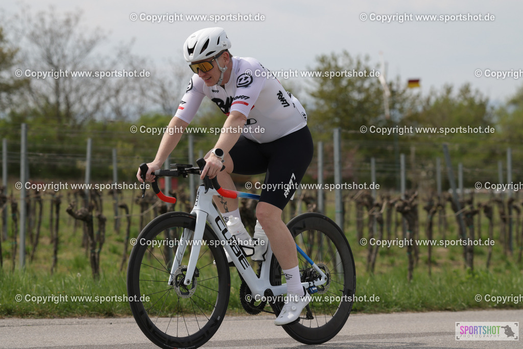 368A4665 | Neusiedlersee Radmarathon 2026@sportshot_your_pictrs #yourpictures#roadtowm2029 #nrm #neusiedlerseeradmarathon #neusiedlersee #neusiedlerseetourismus #burgenland #mörbisch #nrm26 #burgenlandtourismus #voglundco #poweredbyburgenlandtourismus #radsport #rad #marathon #ucigranfondo #visitburgenland #ucigranfondoworldseries