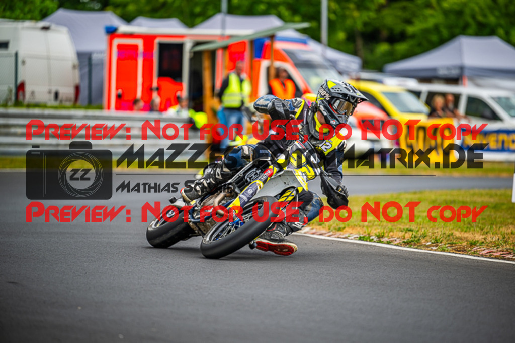 MaZZes_FotoMatrix_230702_2084 | S2