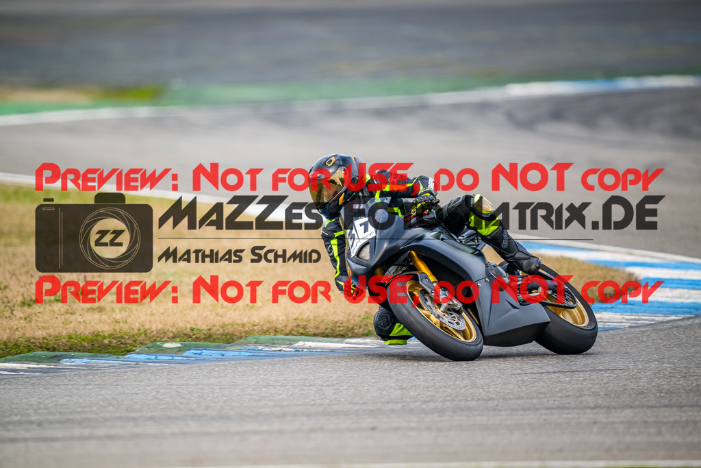 MaZZes_Fotomatrix_20240317_6007705_1300 | Fotograf Mathias Schmid
Sportfotograf,
Eventfotograf,
Hochzeitsfotograf,
Portraitfotograf