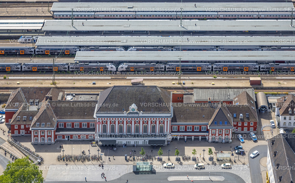 Hamm220707154 | Luftbild, Hamm Westf. Hauptbahnhof, Empfangsgebäude, City, Mitte, Hamm, Ruhrgebiet, Nordrhein-Westfalen, Deutschland